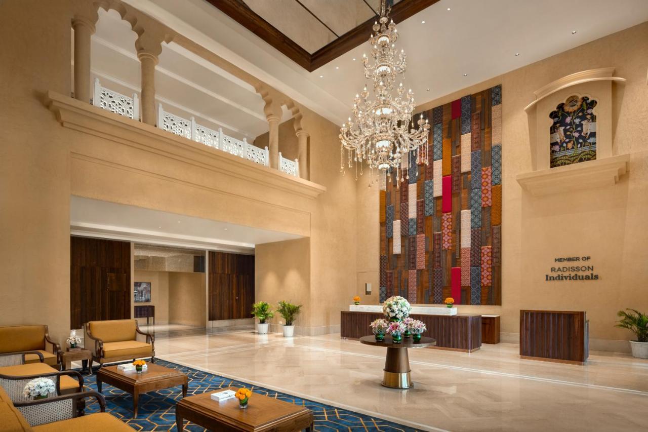 Uday Palace Navsari, A Member Of Radisson Individuals ภายนอก รูปภาพ
